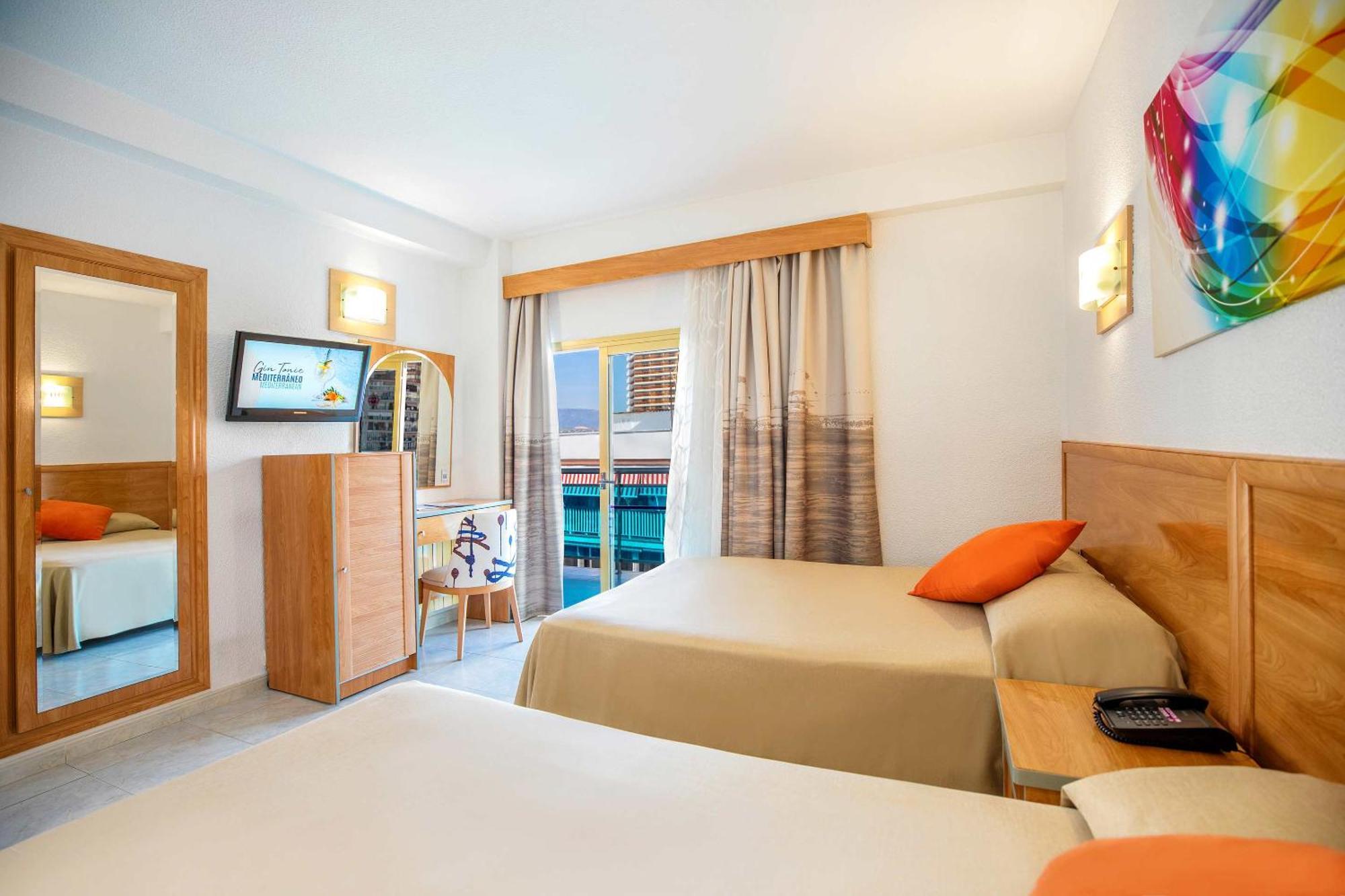 Hotel Servigroup Nereo 베니돔 객실 사진